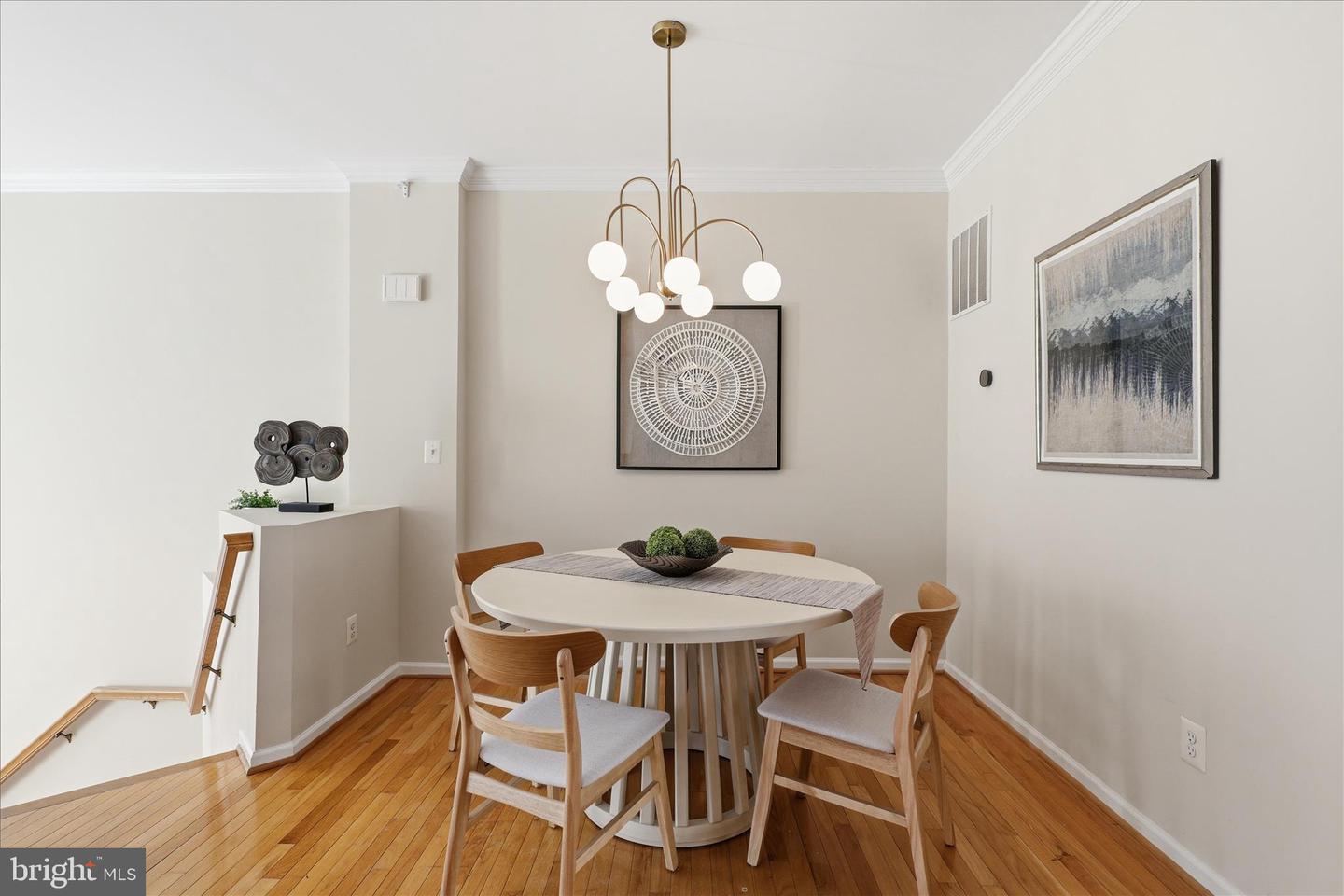 4126 GROVER GLEN CT, FAIRFAX, Virginia 22030, 3 Bedrooms Bedrooms, ,3 BathroomsBathrooms,Residential,For sale,4126 GROVER GLEN CT,VAFX2281316 MLS # VAFX2281316