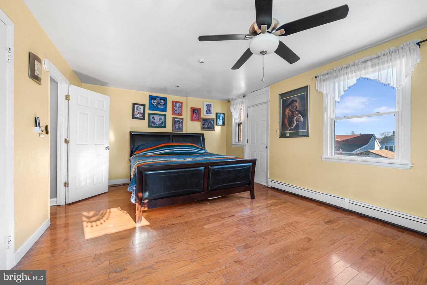 917 47TH ST NE, WASHINGTON, District Of Columbia 20019, 4 Bedrooms Bedrooms, ,2 BathroomsBathrooms,Residential,For sale,917 47TH ST NE,DCDC2233670 MLS # DCDC2233670