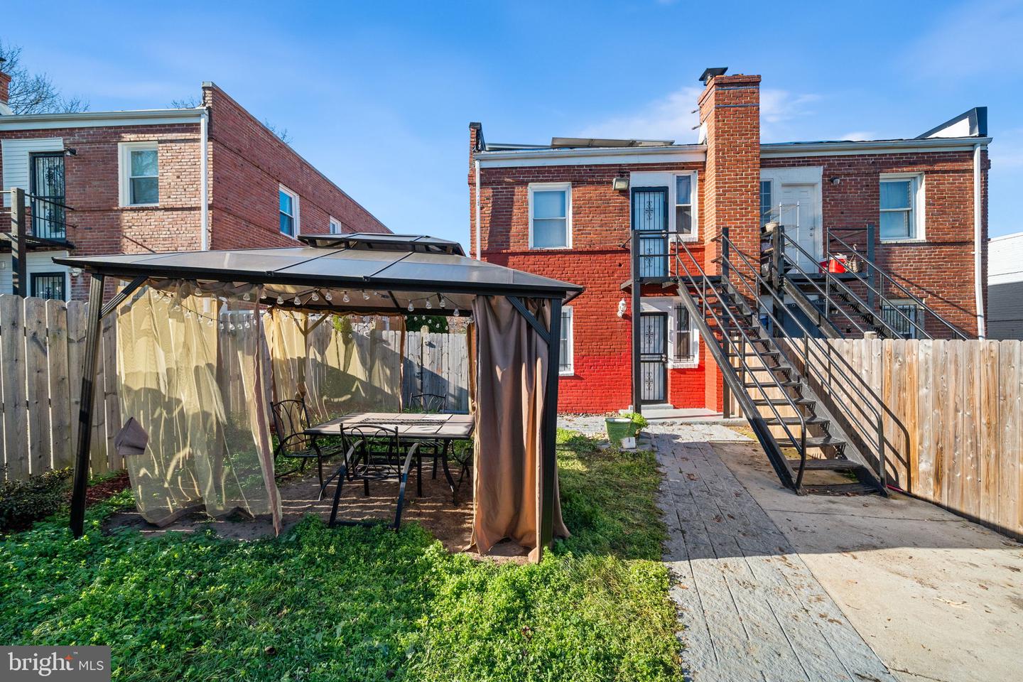 917 47TH ST NE, WASHINGTON, District Of Columbia 20019, 4 Bedrooms Bedrooms, ,2 BathroomsBathrooms,Residential,For sale,917 47TH ST NE,DCDC2233670 MLS # DCDC2233670