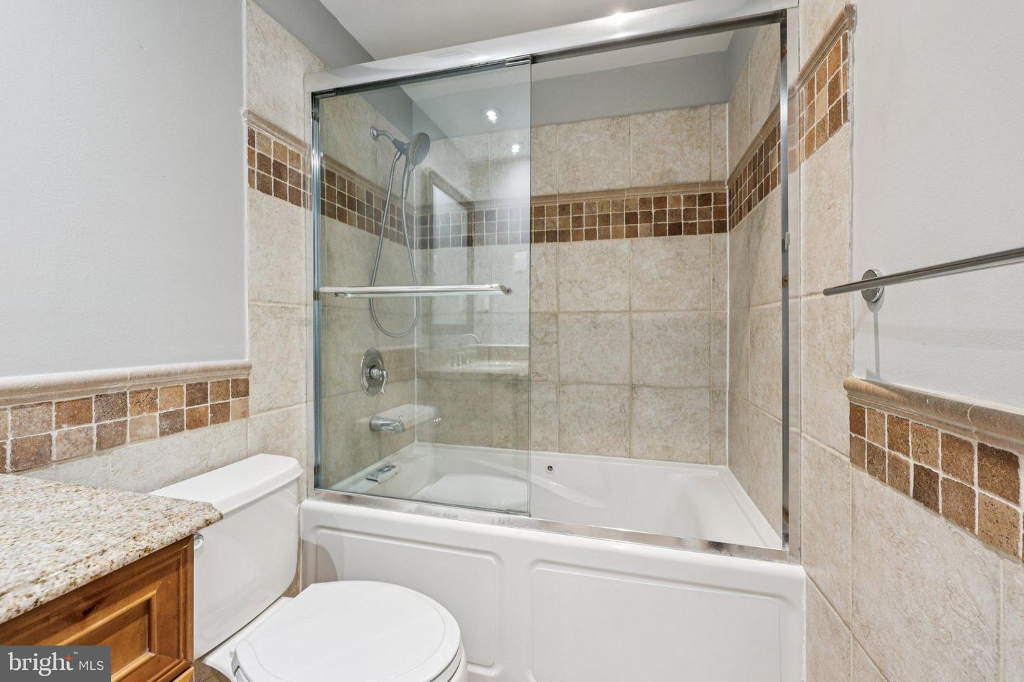 546 ROCKBRIDGE DR SE, LEESBURG, Virginia 20175, 4 Bedrooms Bedrooms, ,2 BathroomsBathrooms,Residential,For sale,546 ROCKBRIDGE DR SE,VALO2111934 MLS # VALO2111934