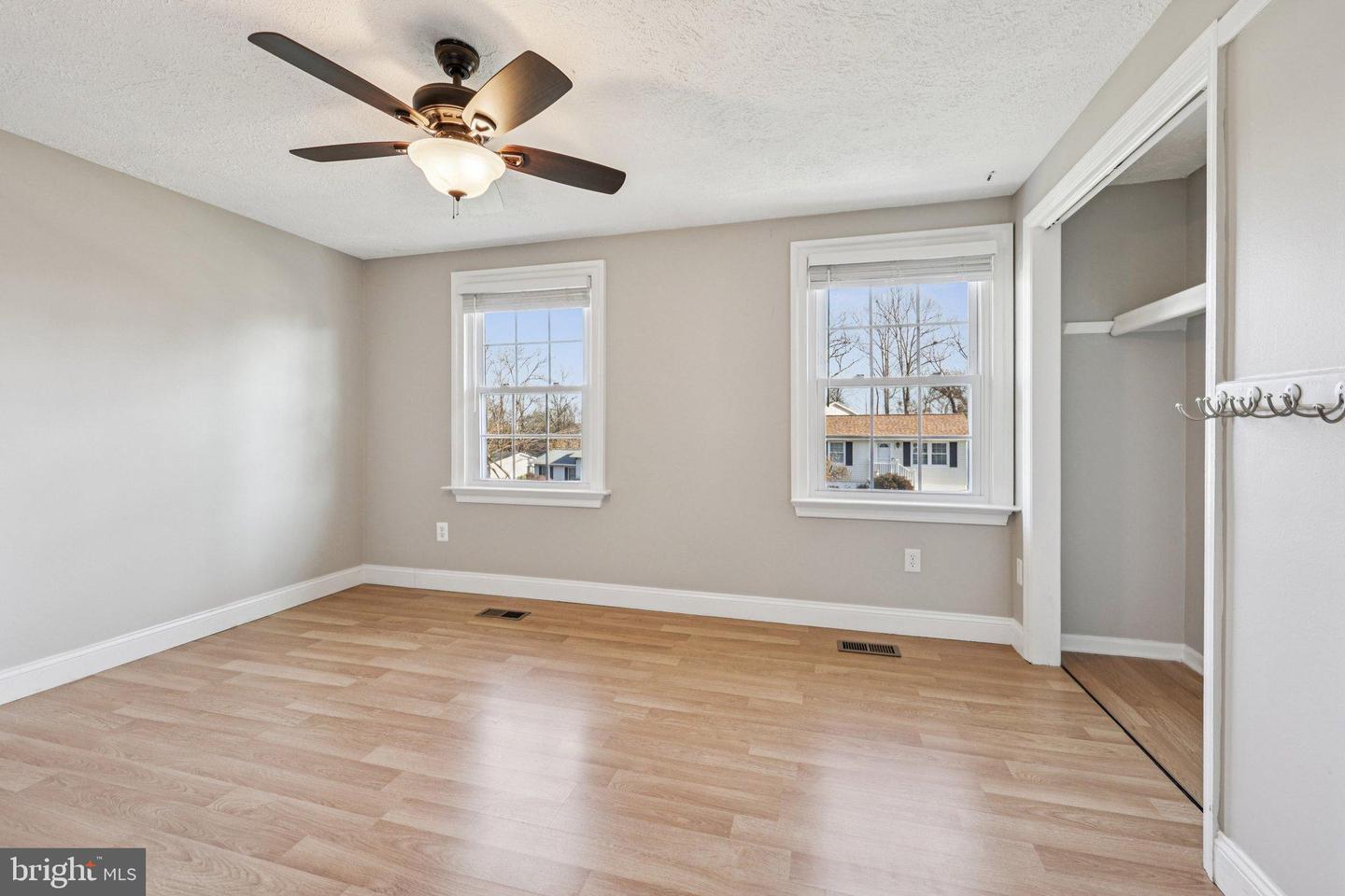 546 ROCKBRIDGE DR SE, LEESBURG, Virginia 20175, 4 Bedrooms Bedrooms, ,2 BathroomsBathrooms,Residential,For sale,546 ROCKBRIDGE DR SE,VALO2111934 MLS # VALO2111934