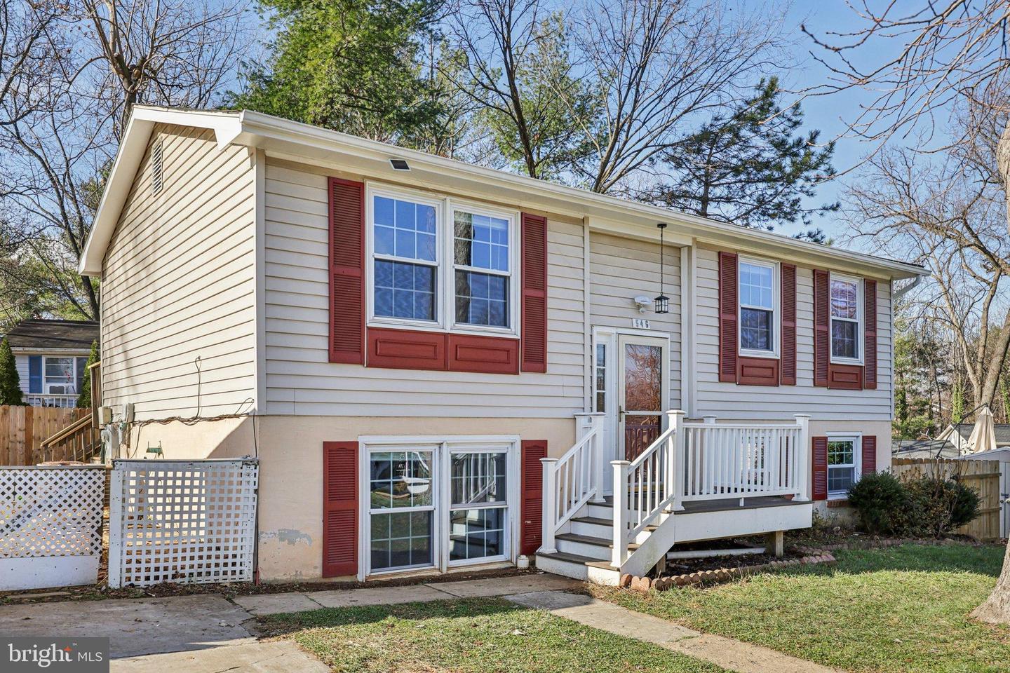 546 ROCKBRIDGE DR SE, LEESBURG, Virginia 20175, 4 Bedrooms Bedrooms, ,2 BathroomsBathrooms,Residential,For sale,546 ROCKBRIDGE DR SE,VALO2111934 MLS # VALO2111934