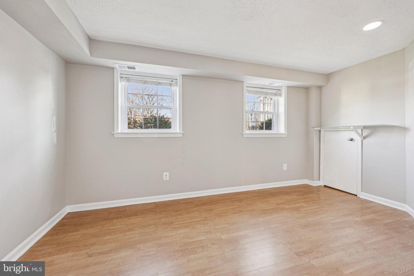 546 ROCKBRIDGE DR SE, LEESBURG, Virginia 20175, 4 Bedrooms Bedrooms, ,2 BathroomsBathrooms,Residential,For sale,546 ROCKBRIDGE DR SE,VALO2111934 MLS # VALO2111934