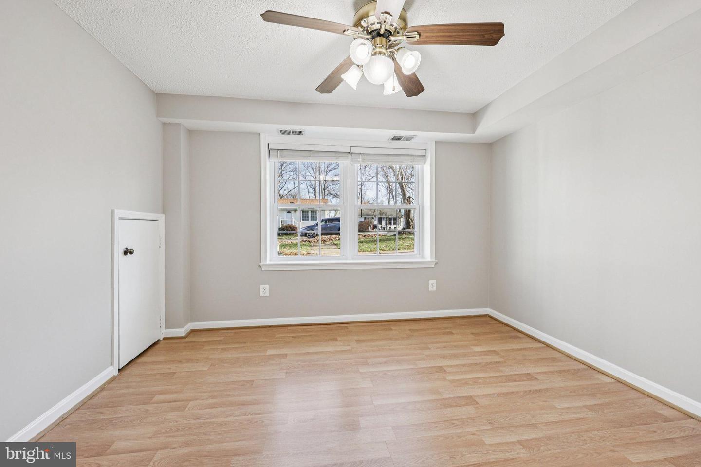 546 ROCKBRIDGE DR SE, LEESBURG, Virginia 20175, 4 Bedrooms Bedrooms, ,2 BathroomsBathrooms,Residential,For sale,546 ROCKBRIDGE DR SE,VALO2111934 MLS # VALO2111934