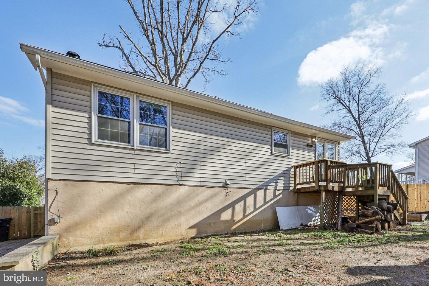 546 ROCKBRIDGE DR SE, LEESBURG, Virginia 20175, 4 Bedrooms Bedrooms, ,2 BathroomsBathrooms,Residential,For sale,546 ROCKBRIDGE DR SE,VALO2111934 MLS # VALO2111934