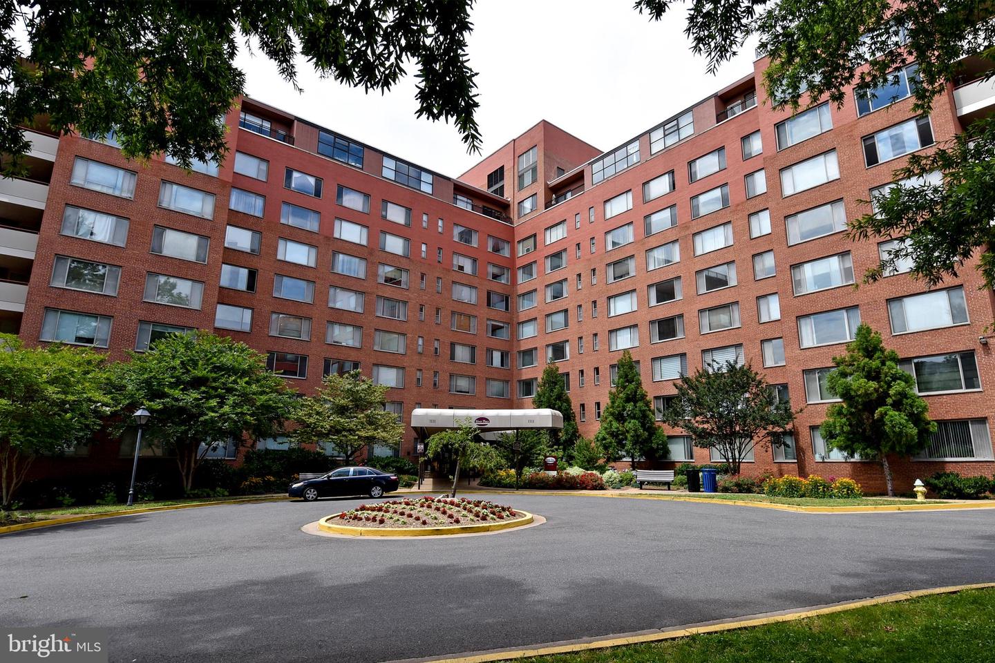1111 ARLINGTON BLVD #905, ARLINGTON, Virginia 22209, 1 Bedroom Bedrooms, 2 Rooms Rooms,1 BathroomBathrooms,Residential,For sale,1111 ARLINGTON BLVD #905,VAAR2066592 MLS # VAAR2066592