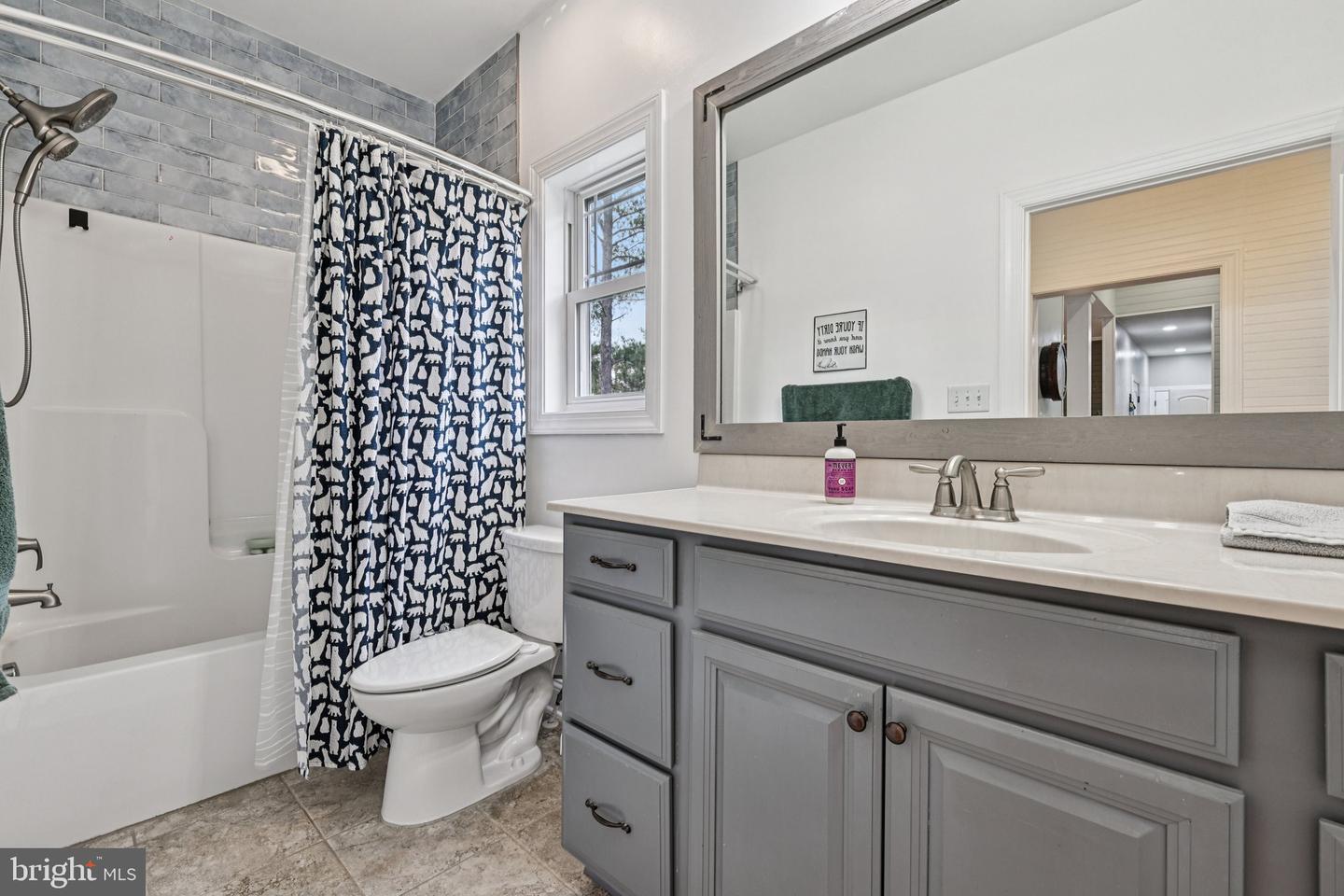 3289 RIVERMONT DR, FRONT ROYAL, Virginia 22630, 5 Bedrooms Bedrooms, ,3 BathroomsBathrooms,Residential,For sale,3289 RIVERMONT DR,VAWR2012886 MLS # VAWR2012886 3289 RIVERMONT DR, FRONT ROYAL, Virginia 22630, 5 Bedrooms Bedrooms, ,3 BathroomsBathrooms,Residential,For sale,3289 RIVERMONT DR,VAWR2012886 MLS # VAWR2012886