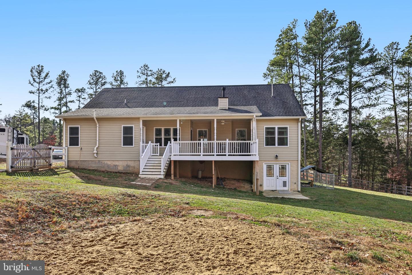 3289 RIVERMONT DR, FRONT ROYAL, Virginia 22630, 5 Bedrooms Bedrooms, ,3 BathroomsBathrooms,Residential,For sale,3289 RIVERMONT DR,VAWR2012886 MLS # VAWR2012886 3289 RIVERMONT DR, FRONT ROYAL, Virginia 22630, 5 Bedrooms Bedrooms, ,3 BathroomsBathrooms,Residential,For sale,3289 RIVERMONT DR,VAWR2012886 MLS # VAWR2012886