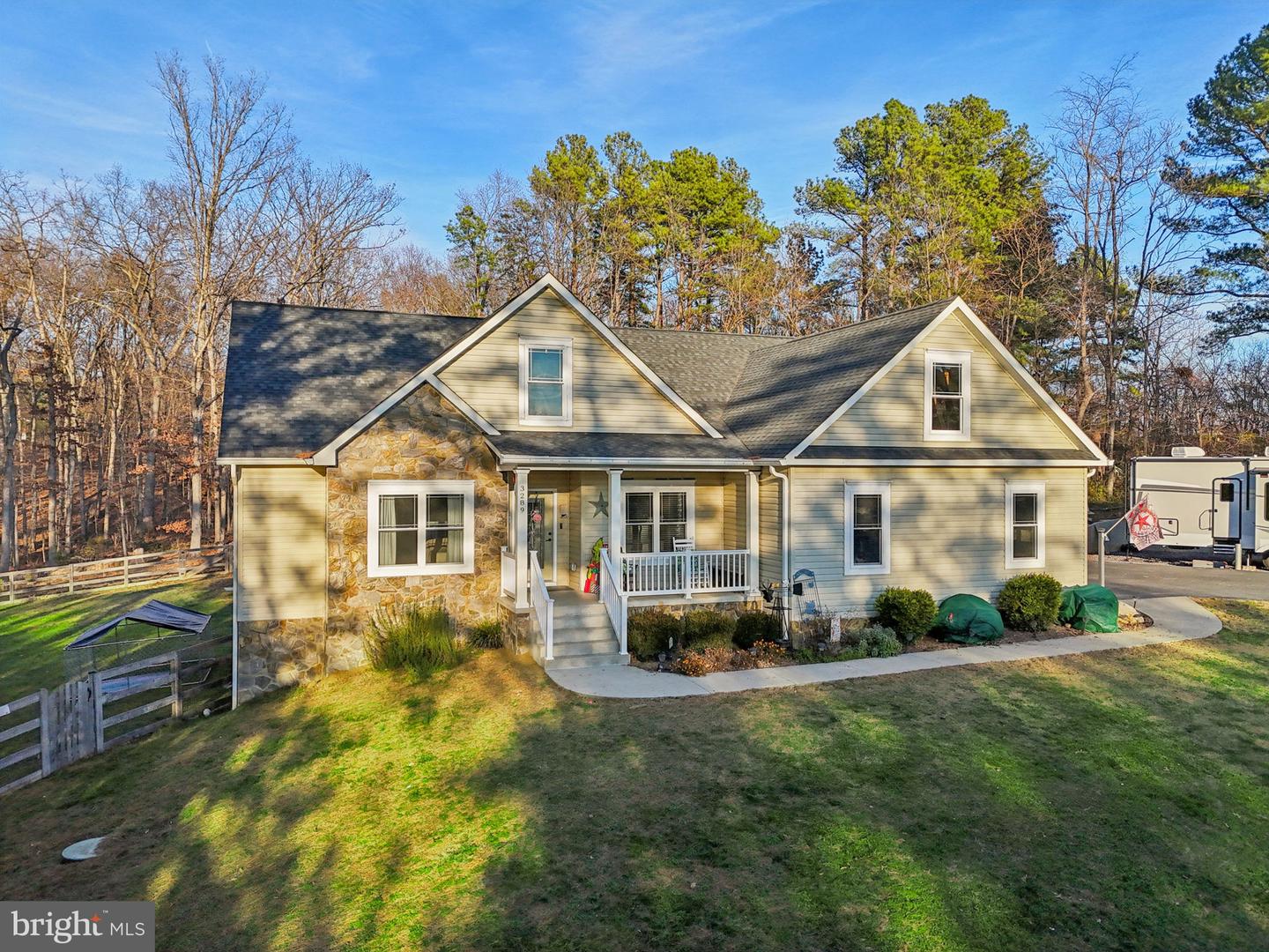 3289 RIVERMONT DR, FRONT ROYAL, Virginia 22630, 5 Bedrooms Bedrooms, ,3 BathroomsBathrooms,Residential,For sale,3289 RIVERMONT DR,VAWR2012886 MLS # VAWR2012886 3289 RIVERMONT DR, FRONT ROYAL, Virginia 22630, 5 Bedrooms Bedrooms, ,3 BathroomsBathrooms,Residential,For sale,3289 RIVERMONT DR,VAWR2012886 MLS # VAWR2012886