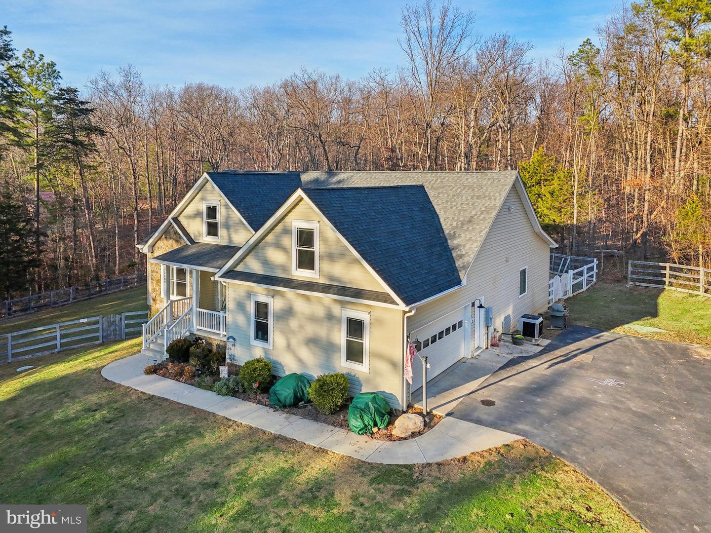 3289 RIVERMONT DR, FRONT ROYAL, Virginia 22630, 5 Bedrooms Bedrooms, ,3 BathroomsBathrooms,Residential,For sale,3289 RIVERMONT DR,VAWR2012886 MLS # VAWR2012886 3289 RIVERMONT DR, FRONT ROYAL, Virginia 22630, 5 Bedrooms Bedrooms, ,3 BathroomsBathrooms,Residential,For sale,3289 RIVERMONT DR,VAWR2012886 MLS # VAWR2012886