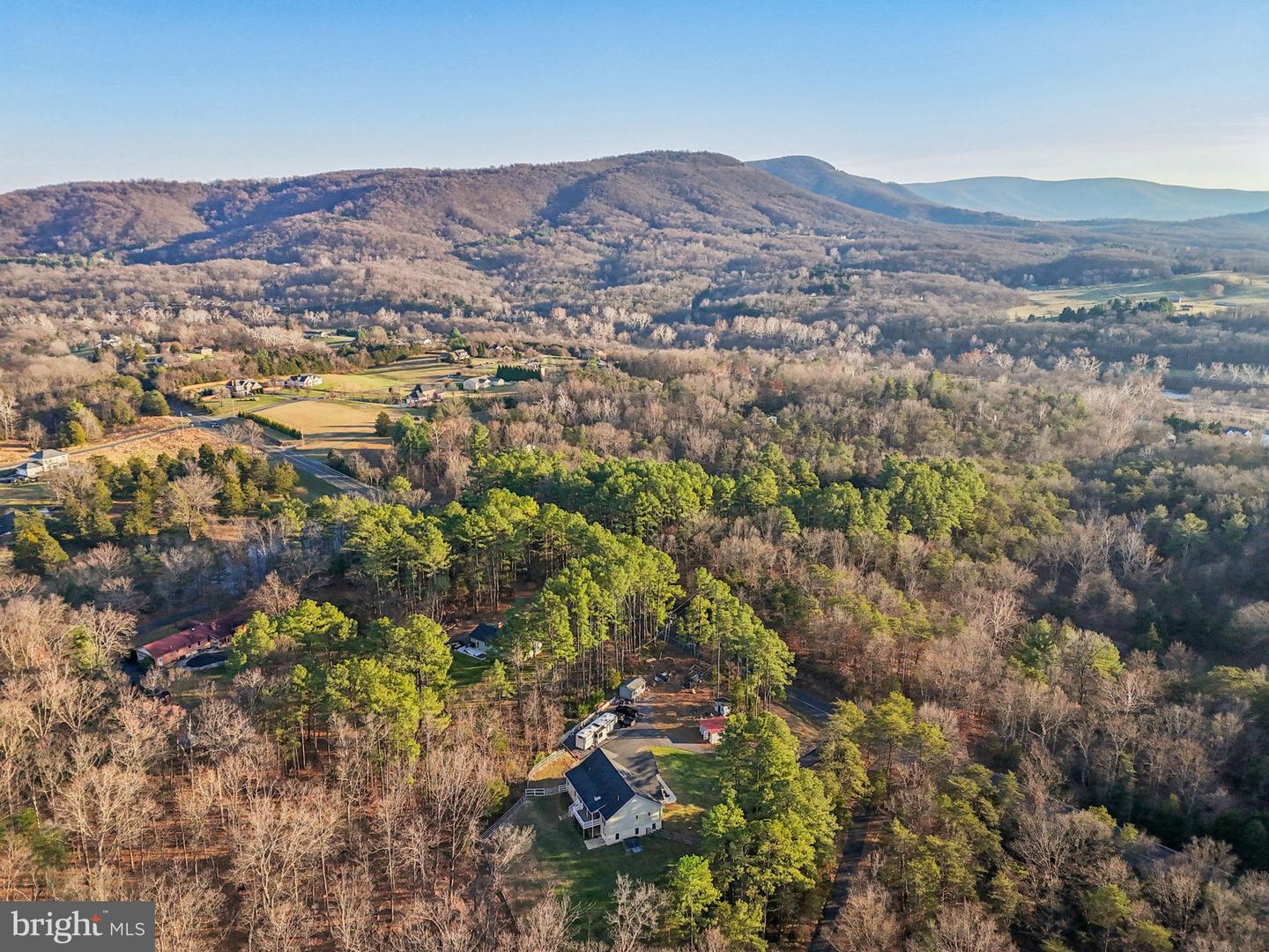 3289 RIVERMONT DR, FRONT ROYAL, Virginia 22630, 5 Bedrooms Bedrooms, ,3 BathroomsBathrooms,Residential,For sale,3289 RIVERMONT DR,VAWR2012886 MLS # VAWR2012886 3289 RIVERMONT DR, FRONT ROYAL, Virginia 22630, 5 Bedrooms Bedrooms, ,3 BathroomsBathrooms,Residential,For sale,3289 RIVERMONT DR,VAWR2012886 MLS # VAWR2012886