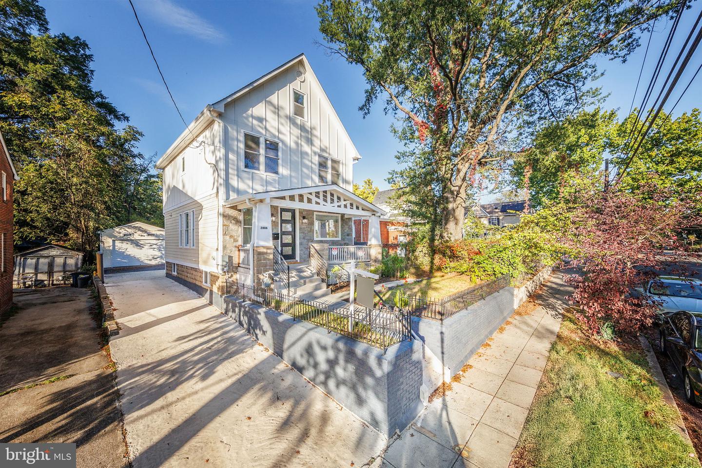 2806 FRANKLIN ST NE, WASHINGTON, District Of Columbia 20018, 6 Bedrooms Bedrooms, ,5 BathroomsBathrooms,Residential,For sale,2806 FRANKLIN ST NE,DCDC2233770 MLS # DCDC2233770