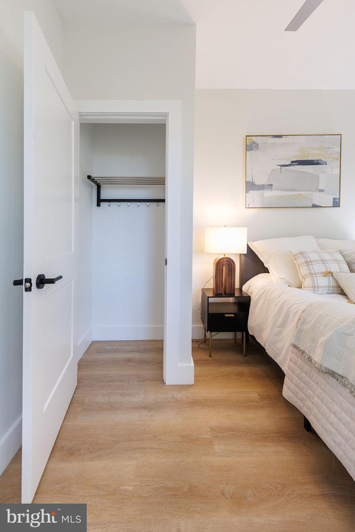 2806 FRANKLIN ST NE, WASHINGTON, District Of Columbia 20018, 6 Bedrooms Bedrooms, ,5 BathroomsBathrooms,Residential,For sale,2806 FRANKLIN ST NE,DCDC2233770 MLS # DCDC2233770