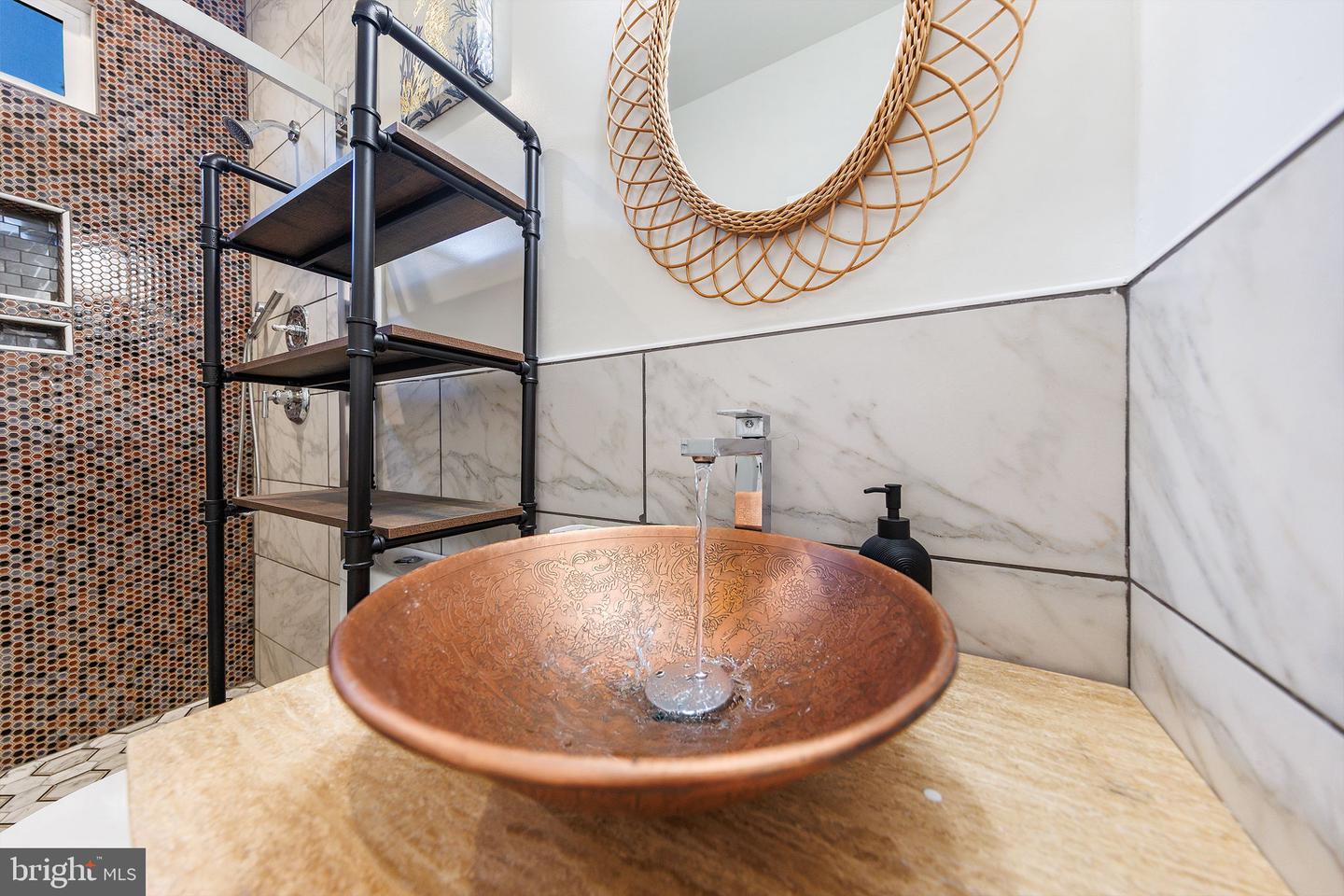 2806 FRANKLIN ST NE, WASHINGTON, District Of Columbia 20018, 6 Bedrooms Bedrooms, ,5 BathroomsBathrooms,Residential,For sale,2806 FRANKLIN ST NE,DCDC2233770 MLS # DCDC2233770