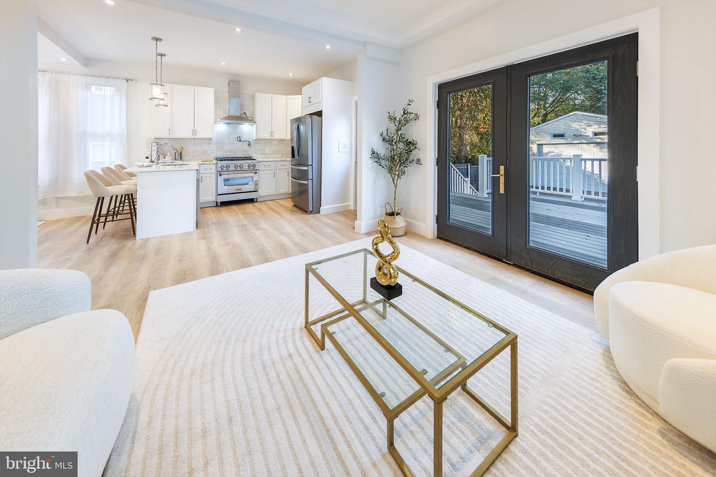 2806 FRANKLIN ST NE, WASHINGTON, District Of Columbia 20018, 6 Bedrooms Bedrooms, ,5 BathroomsBathrooms,Residential,For sale,2806 FRANKLIN ST NE,DCDC2233770 MLS # DCDC2233770