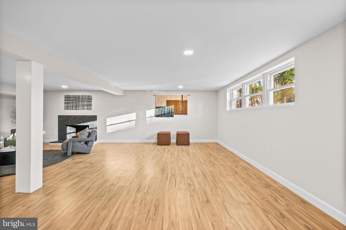 4405 LAUREL RD, ALEXANDRIA, Virginia 22309, 4 Bedrooms Bedrooms, ,3 BathroomsBathrooms,Residential,For sale,4405 LAUREL RD,VAFX2281384 MLS # VAFX2281384