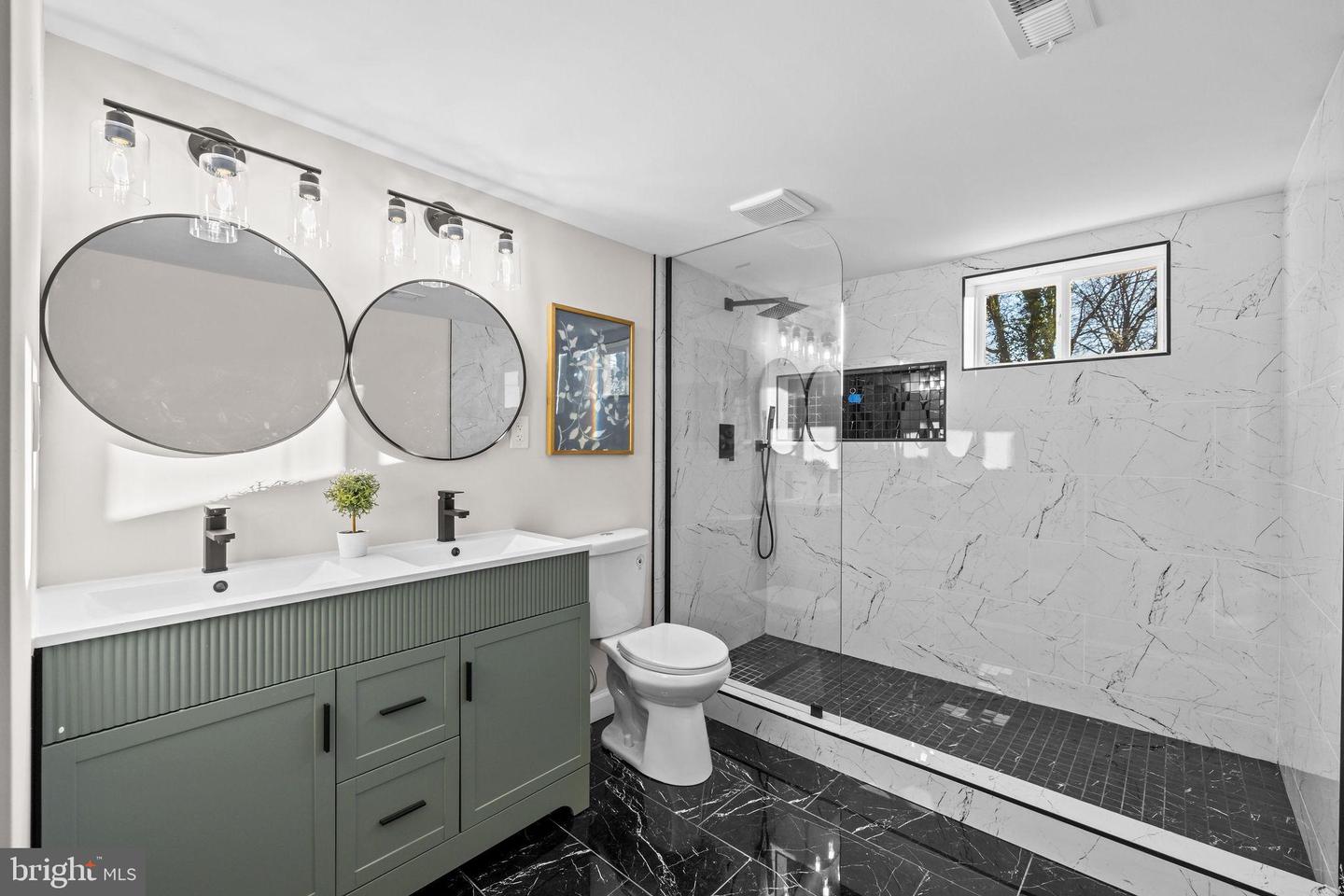 4405 LAUREL RD, ALEXANDRIA, Virginia 22309, 4 Bedrooms Bedrooms, ,3 BathroomsBathrooms,Residential,For sale,4405 LAUREL RD,VAFX2281384 MLS # VAFX2281384