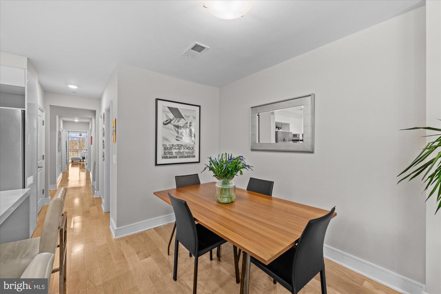 5105 CONNECTICUT AVE NW #3, WASHINGTON, District Of Columbia 20008, 2 Bedrooms Bedrooms, ,2 BathroomsBathrooms,Residential,For sale,5105 CONNECTICUT AVE NW #3,DCDC2233778 MLS # DCDC2233778