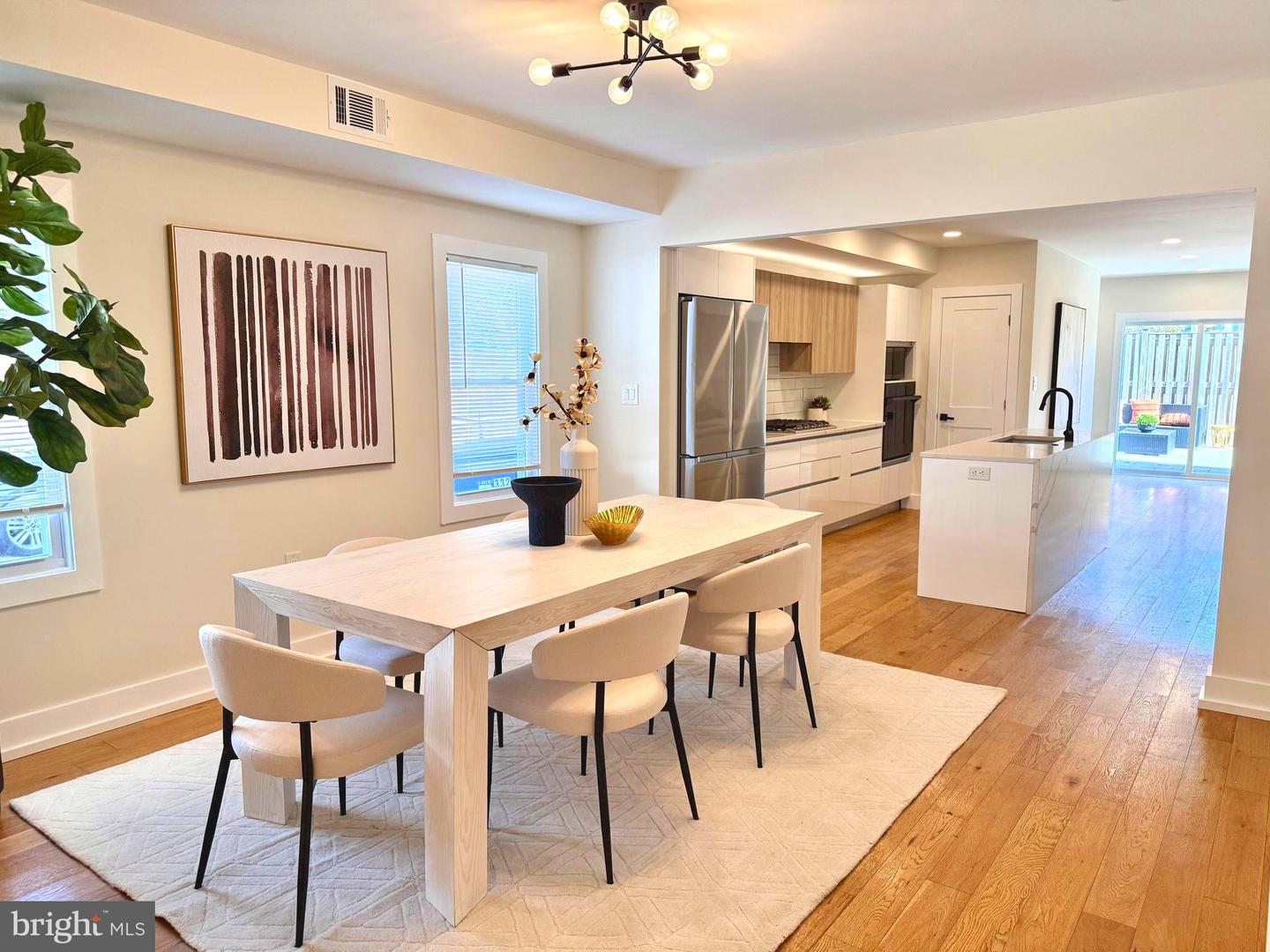 310 S ALFRED ST, ALEXANDRIA, Virginia 22314, 4 Bedrooms Bedrooms, ,3 BathroomsBathrooms,Residential,For sale,310 S ALFRED ST,VAAX2052172 MLS # VAAX2052172 310 S ALFRED ST, ALEXANDRIA, Virginia 22314, 4 Bedrooms Bedrooms, ,3 BathroomsBathrooms,Residential,For sale,310 S ALFRED ST,VAAX2052172 MLS # VAAX2052172