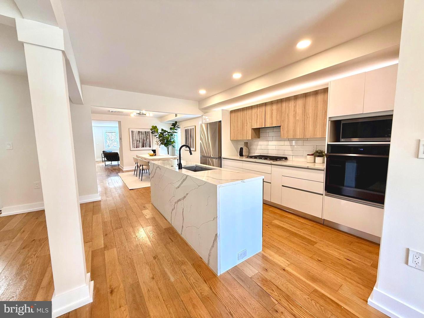 310 S ALFRED ST, ALEXANDRIA, Virginia 22314, 4 Bedrooms Bedrooms, ,3 BathroomsBathrooms,Residential,For sale,310 S ALFRED ST,VAAX2052172 MLS # VAAX2052172 310 S ALFRED ST, ALEXANDRIA, Virginia 22314, 4 Bedrooms Bedrooms, ,3 BathroomsBathrooms,Residential,For sale,310 S ALFRED ST,VAAX2052172 MLS # VAAX2052172