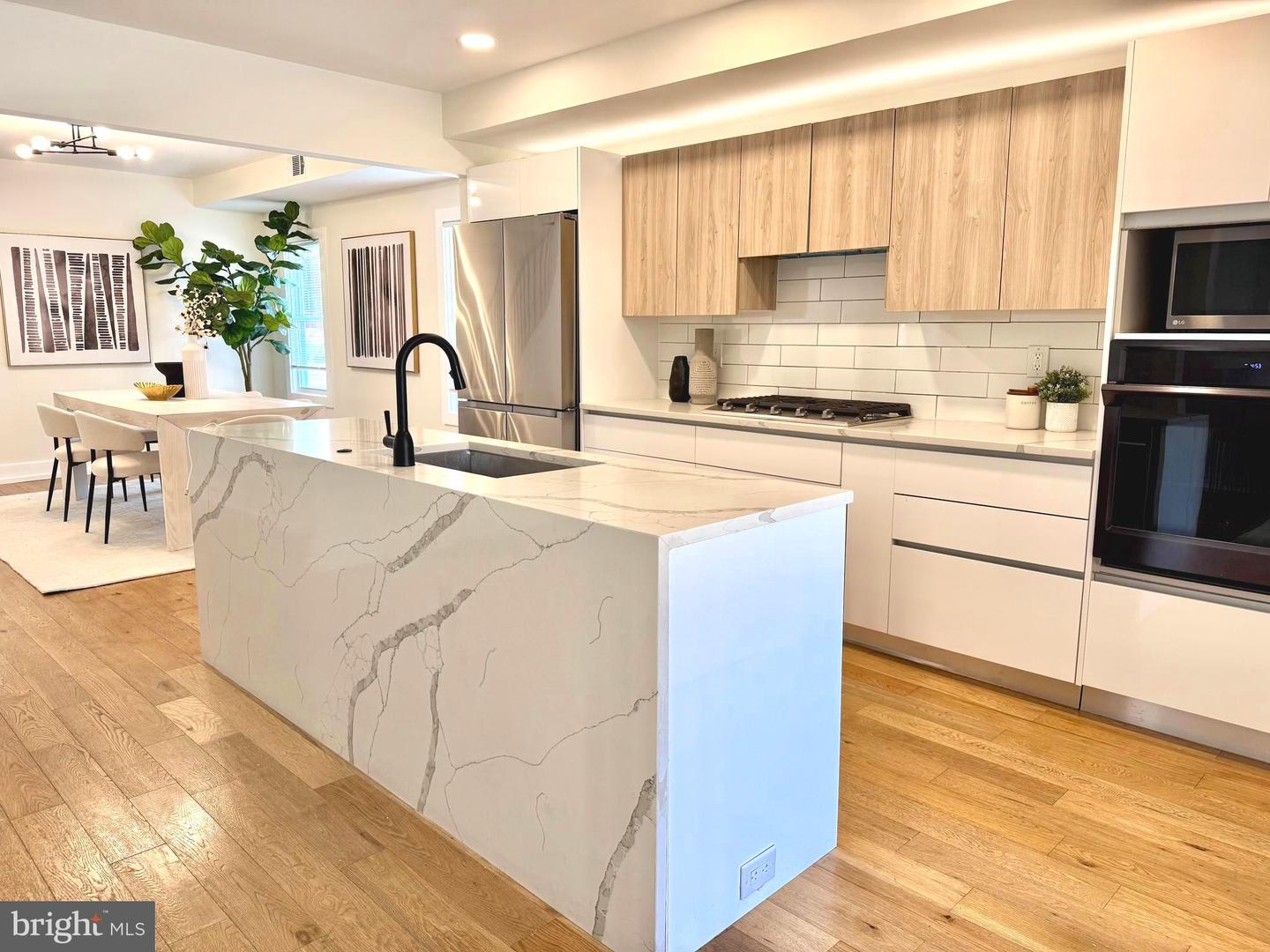 310 S ALFRED ST, ALEXANDRIA, Virginia 22314, 4 Bedrooms Bedrooms, ,3 BathroomsBathrooms,Residential,For sale,310 S ALFRED ST,VAAX2052172 MLS # VAAX2052172 310 S ALFRED ST, ALEXANDRIA, Virginia 22314, 4 Bedrooms Bedrooms, ,3 BathroomsBathrooms,Residential,For sale,310 S ALFRED ST,VAAX2052172 MLS # VAAX2052172