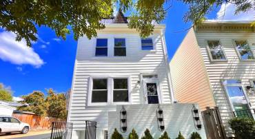 310 S ALFRED ST, ALEXANDRIA, Virginia 22314, 4 Bedrooms Bedrooms, ,3 BathroomsBathrooms,Residential,For sale,310 S ALFRED ST,VAAX2052172 MLS # VAAX2052172