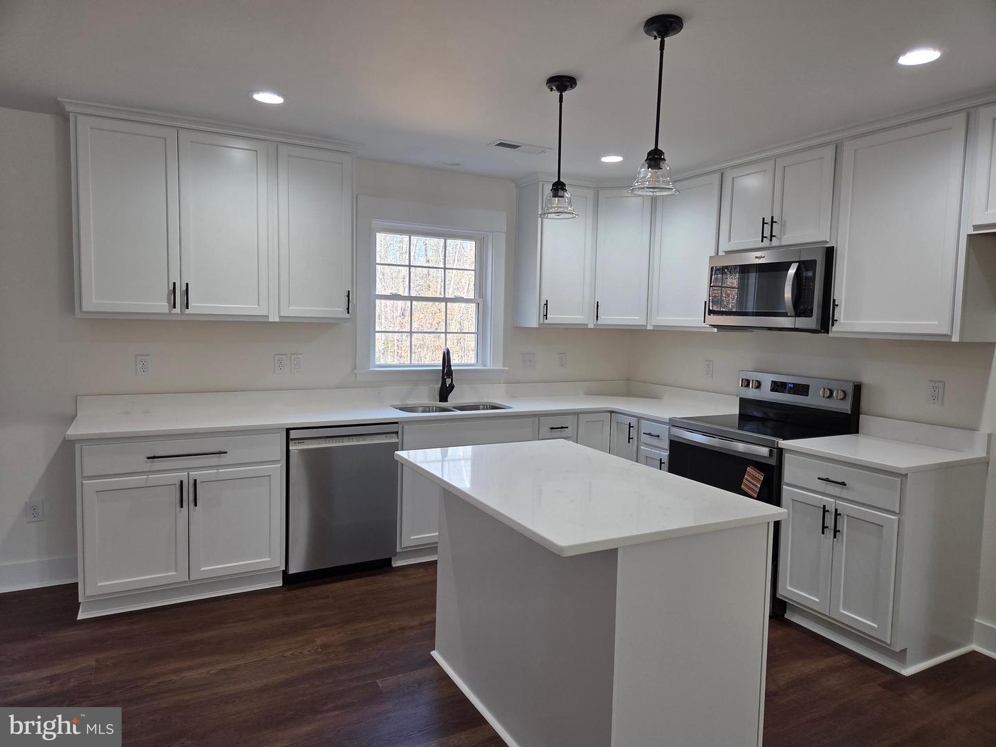 115 BUSBEES POINT RD, BUMPASS, Virginia 23024, 3 Bedrooms Bedrooms, ,2 BathroomsBathrooms,Residential,For sale,115 BUSBEES POINT RD,VALA2008980 MLS # VALA2008980