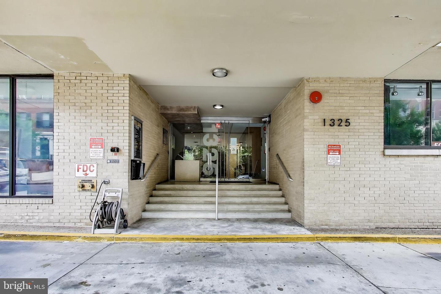 1325 18TH ST NW #1009, WASHINGTON, District Of Columbia 20036, 1 Bedroom Bedrooms, ,1 BathroomBathrooms,Residential,For sale,1325 18TH ST NW #1009,DCDC2233796 MLS # DCDC2233796