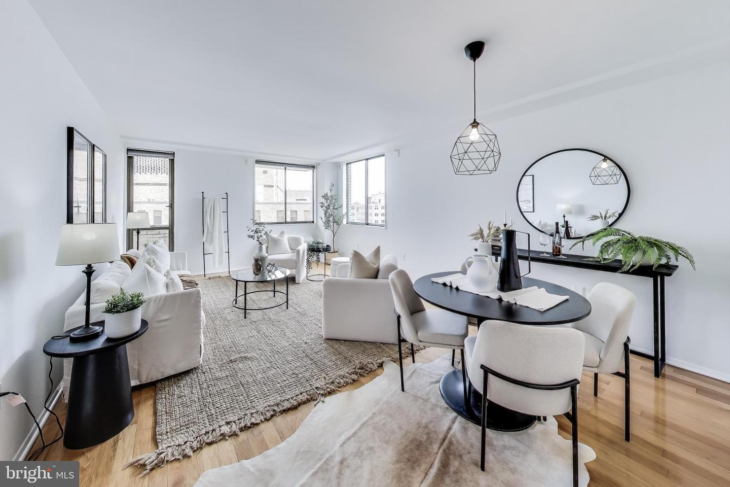 1325 18TH ST NW #1009, WASHINGTON, District Of Columbia 20036, 1 Bedroom Bedrooms, ,1 BathroomBathrooms,Residential,For sale,1325 18TH ST NW #1009,DCDC2233796 MLS # DCDC2233796