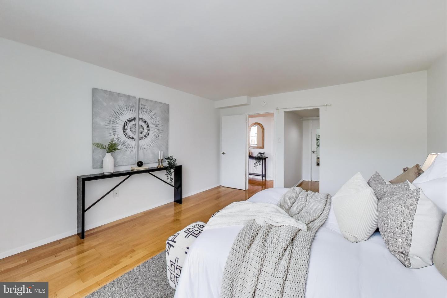 1325 18TH ST NW #1009, WASHINGTON, District Of Columbia 20036, 1 Bedroom Bedrooms, ,1 BathroomBathrooms,Residential,For sale,1325 18TH ST NW #1009,DCDC2233796 MLS # DCDC2233796