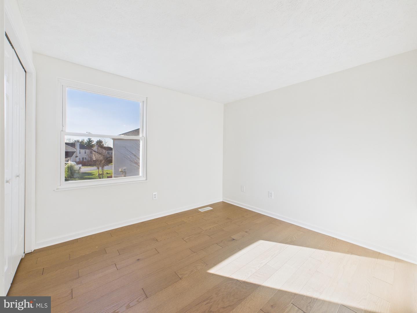 3711 SUMTER CT, FAIRFAX, Virginia 22033, 5 Bedrooms Bedrooms, ,3 BathroomsBathrooms,Residential,For sale,3711 SUMTER CT,VAFX2281424 MLS # VAFX2281424