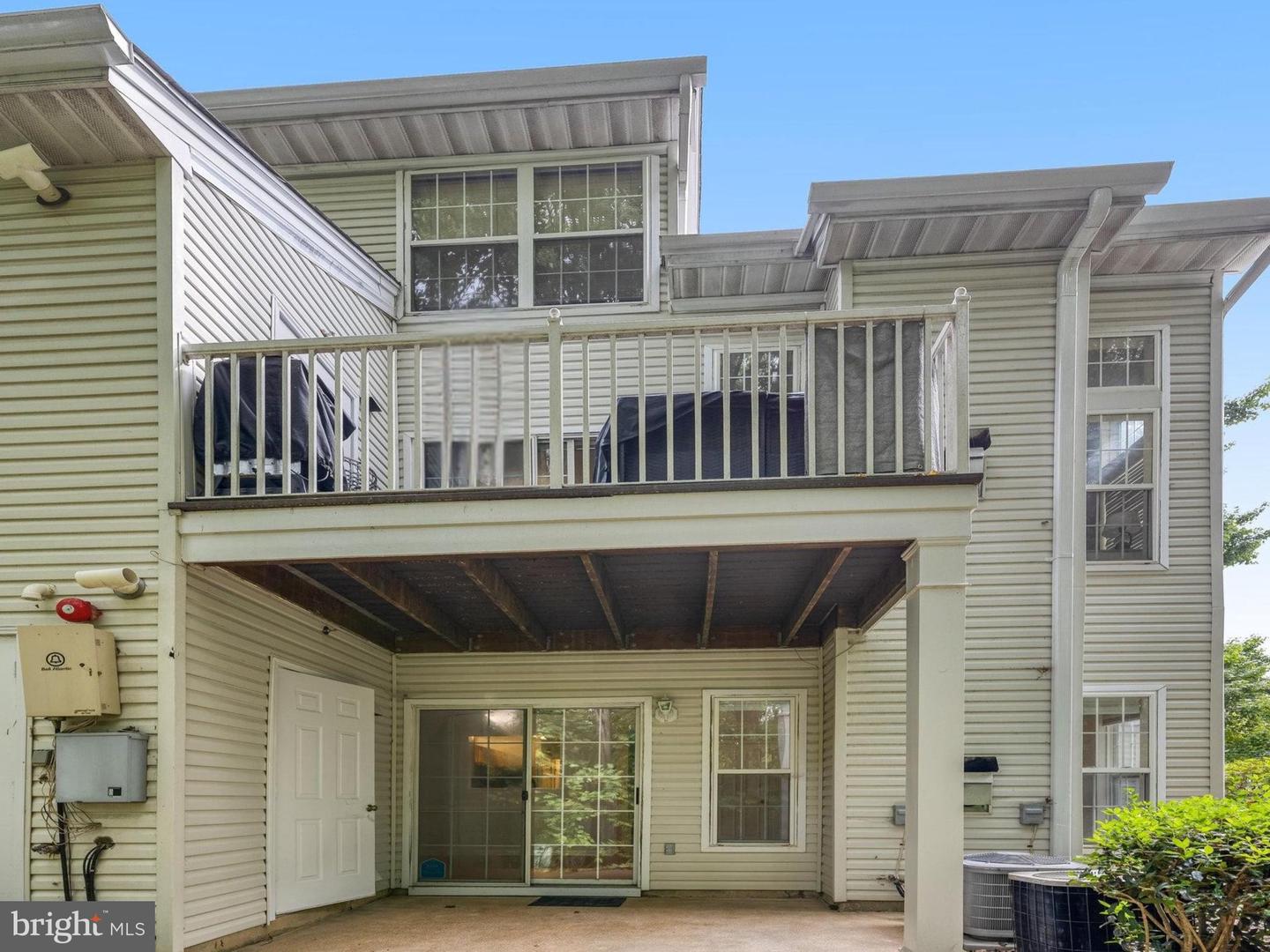 6604 NETTIES LN #1204, ALEXANDRIA, Virginia 22315, 2 Bedrooms Bedrooms, ,2 BathroomsBathrooms,Residential,For sale,6604 NETTIES LN #1204,VAFX2281440 MLS # VAFX2281440