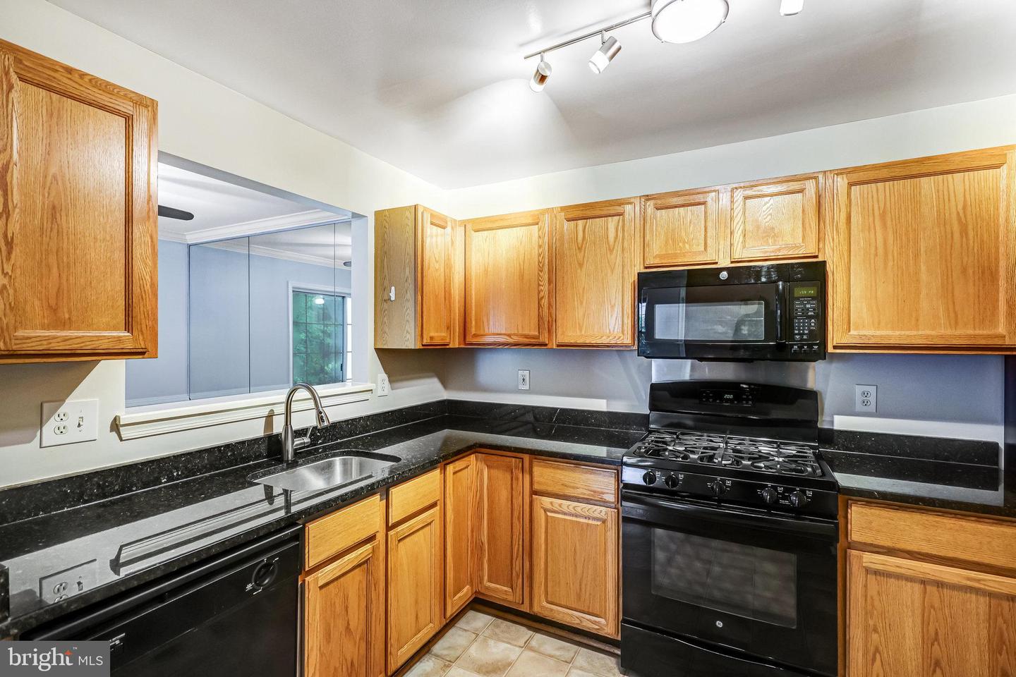 6604 NETTIES LN #1204, ALEXANDRIA, Virginia 22315, 2 Bedrooms Bedrooms, ,2 BathroomsBathrooms,Residential,For sale,6604 NETTIES LN #1204,VAFX2281440 MLS # VAFX2281440
