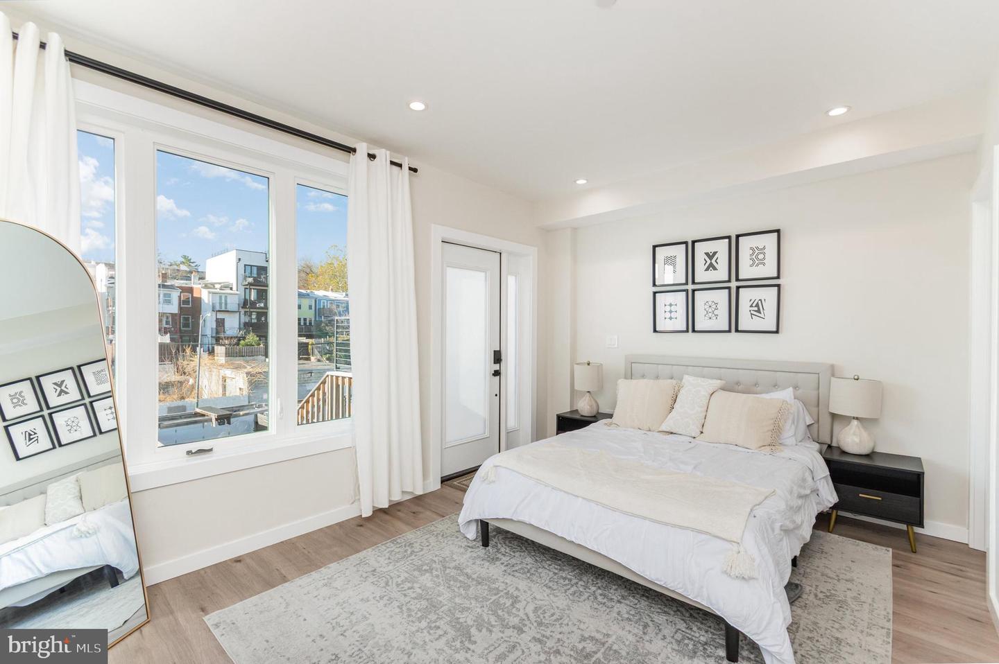 2116 4TH ST NE #A, WASHINGTON, District Of Columbia 20002, 1 Bedroom Bedrooms, ,1 BathroomBathrooms,Residential,For sale,2116 4TH ST NE #A,DCDC2233822 MLS # DCDC2233822