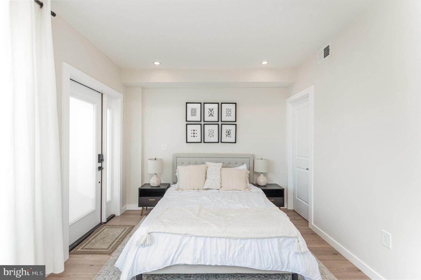 2116 4TH ST NE #A, WASHINGTON, District Of Columbia 20002, 1 Bedroom Bedrooms, ,1 BathroomBathrooms,Residential,For sale,2116 4TH ST NE #A,DCDC2233822 MLS # DCDC2233822