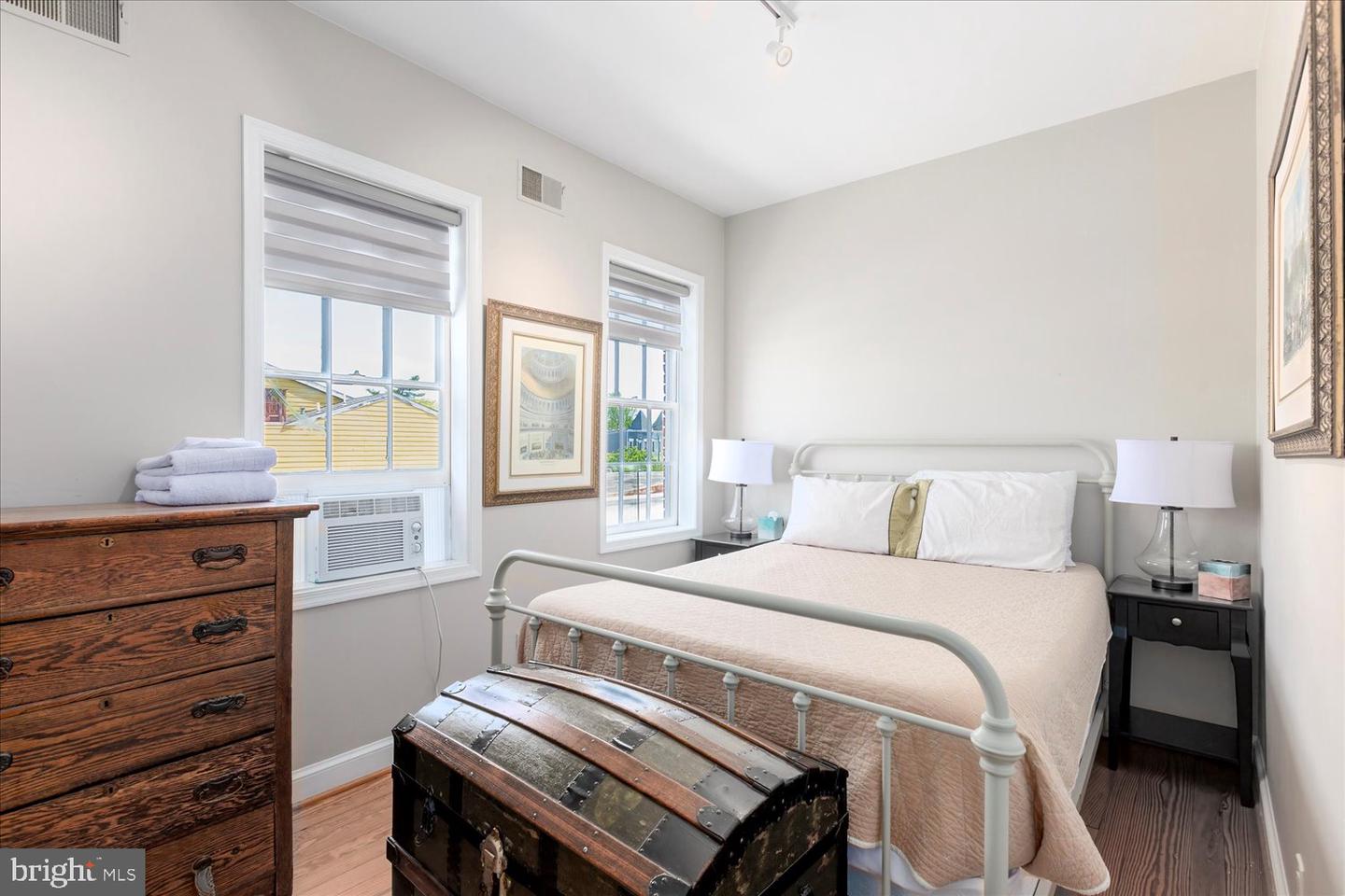 1118 F ST NE, WASHINGTON, District Of Columbia 20002, 8 Bedrooms Bedrooms, 12 Rooms Rooms,7 BathroomsBathrooms,Residential,For sale,1118 F ST NE,DCDC2233824 MLS # DCDC2233824