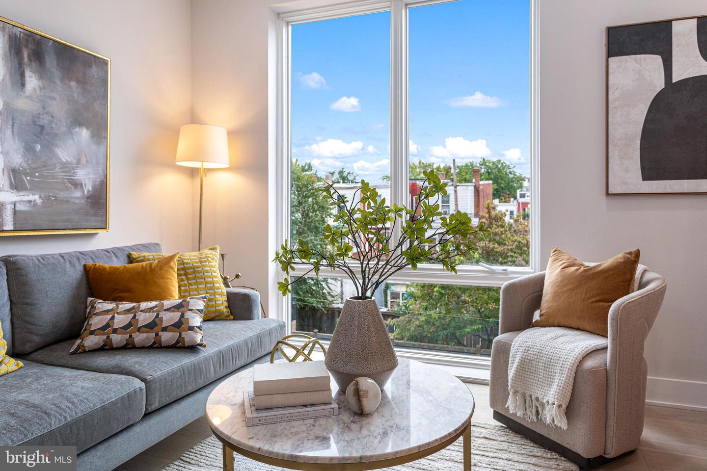 1516 EAST CAPITOL ST NE #B, WASHINGTON, District Of Columbia 20003, 1 Bedroom Bedrooms, ,1 BathroomBathrooms,Residential,For sale,1516 EAST CAPITOL ST NE #B,DCDC2233828 MLS # DCDC2233828