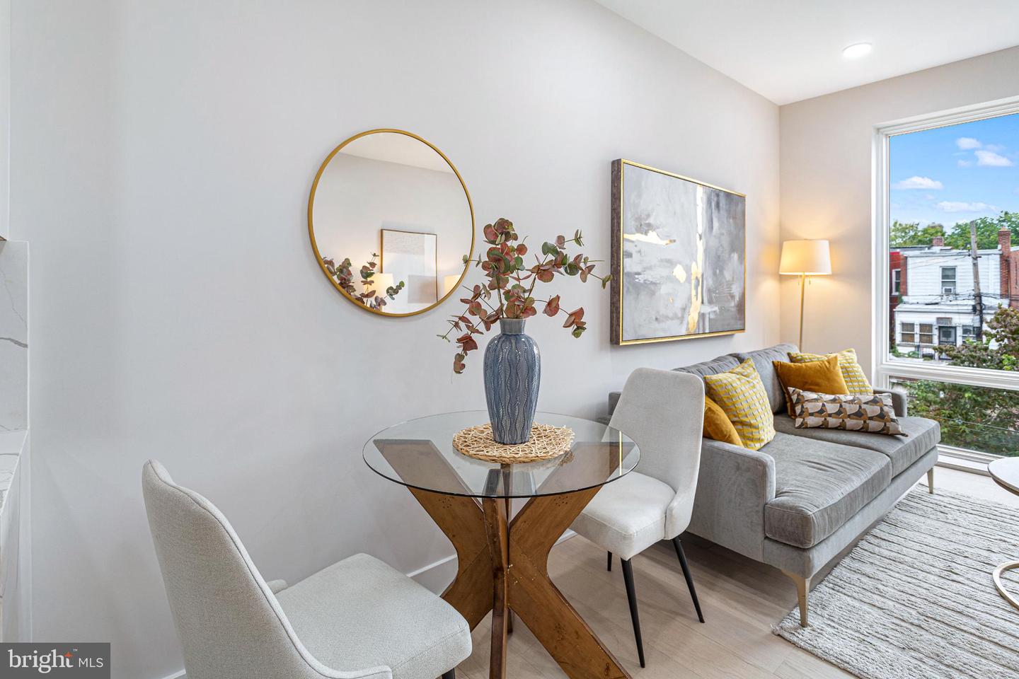 1516 EAST CAPITOL ST NE #B, WASHINGTON, District Of Columbia 20003, 1 Bedroom Bedrooms, ,1 BathroomBathrooms,Residential,For sale,1516 EAST CAPITOL ST NE #B,DCDC2233828 MLS # DCDC2233828