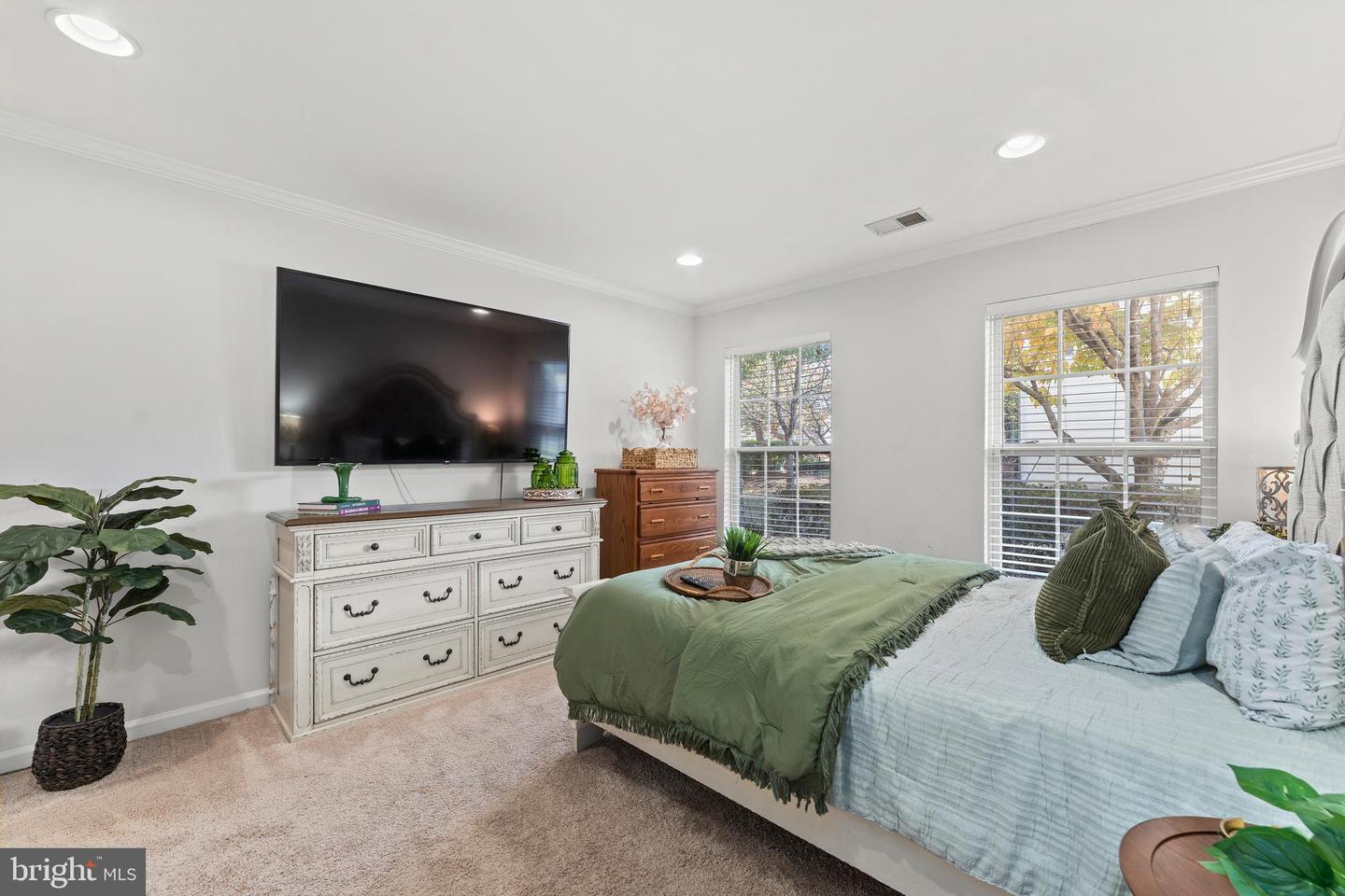 1408 WILCOX AVE, FREDERICKSBURG, Virginia 22401, 4 Bedrooms Bedrooms, ,3 BathroomsBathrooms,Residential,For sale,1408 WILCOX AVE,VAFB2009372 MLS # VAFB2009372