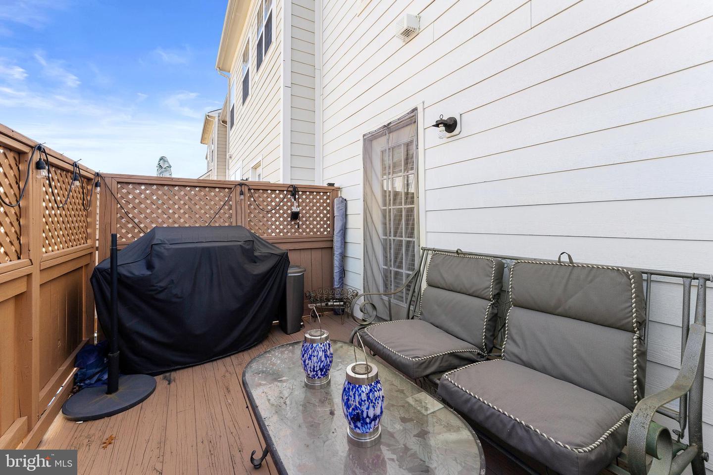 1408 WILCOX AVE, FREDERICKSBURG, Virginia 22401, 4 Bedrooms Bedrooms, ,3 BathroomsBathrooms,Residential,For sale,1408 WILCOX AVE,VAFB2009372 MLS # VAFB2009372