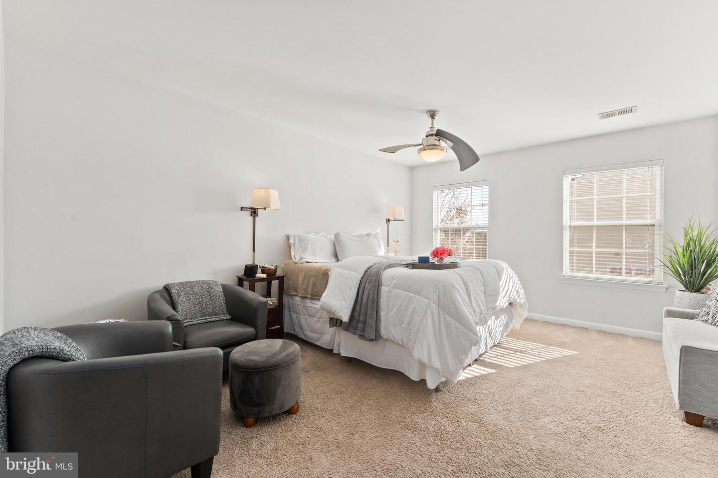 1408 WILCOX AVE, FREDERICKSBURG, Virginia 22401, 4 Bedrooms Bedrooms, ,3 BathroomsBathrooms,Residential,For sale,1408 WILCOX AVE,VAFB2009372 MLS # VAFB2009372