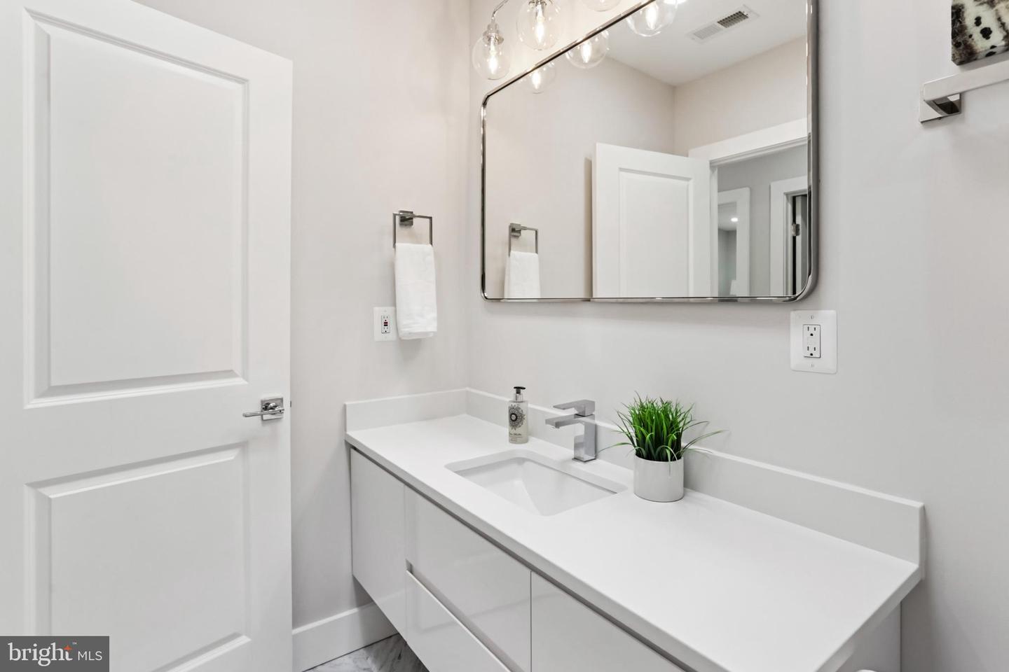 208 WEBSTER ST NW, WASHINGTON, District Of Columbia 20011, 4 Bedrooms Bedrooms, ,3 BathroomsBathrooms,Residential,For sale,208 WEBSTER ST NW,DCDC2233848 MLS # DCDC2233848