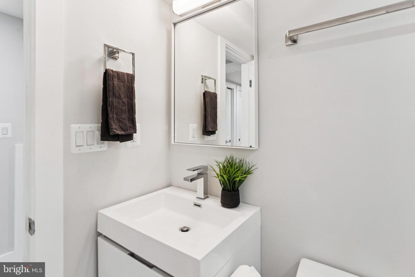 208 WEBSTER ST NW, WASHINGTON, District Of Columbia 20011, 4 Bedrooms Bedrooms, ,3 BathroomsBathrooms,Residential,For sale,208 WEBSTER ST NW,DCDC2233848 MLS # DCDC2233848