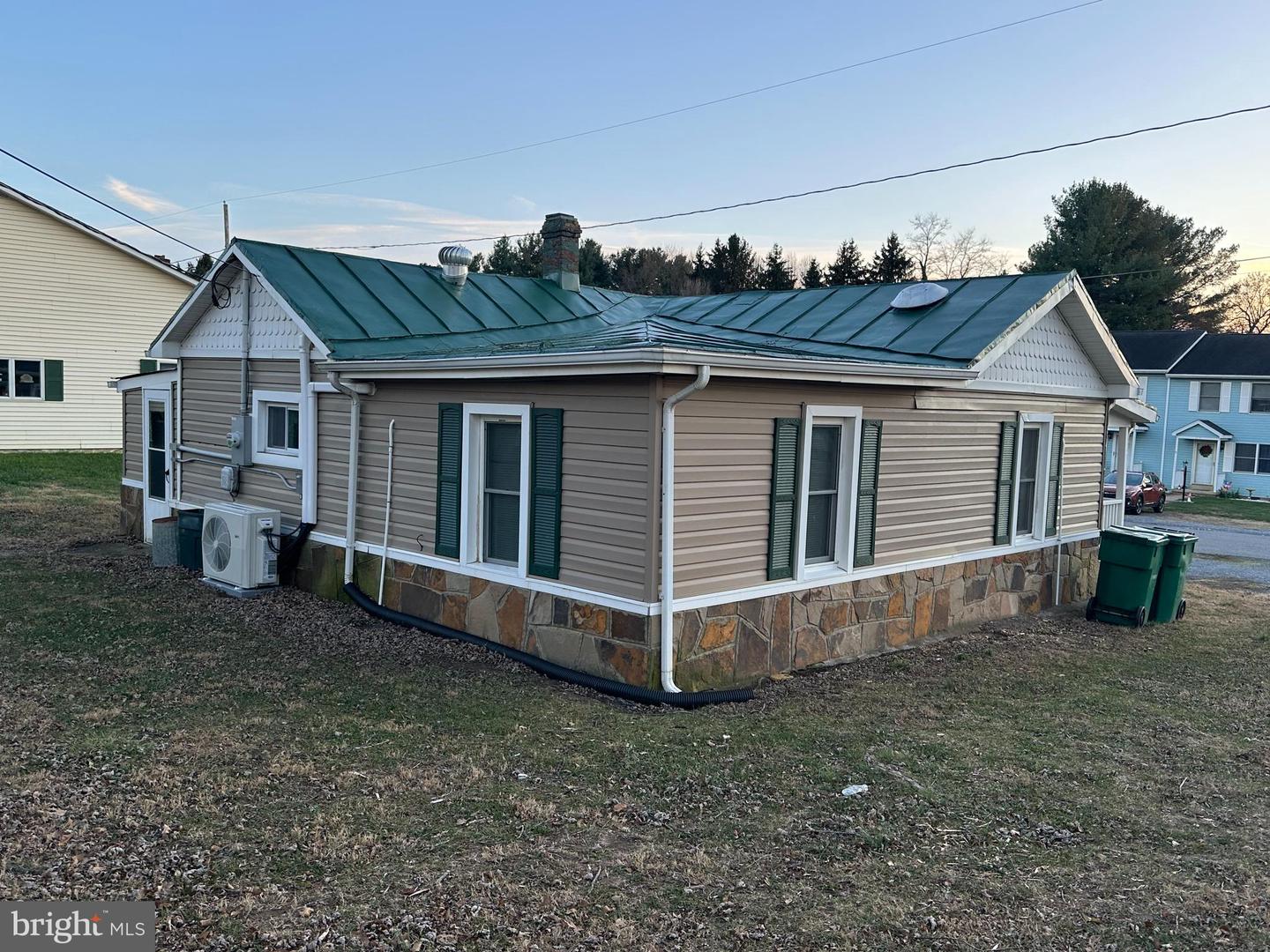 219 SEVENTH AVE, LURAY, Virginia 22835, 2 Bedrooms Bedrooms, ,1 BathroomBathrooms,Residential,For sale,219 SEVENTH AVE,VAPA2005700 MLS # VAPA2005700 219 SEVENTH AVE, LURAY, Virginia 22835, 2 Bedrooms Bedrooms, ,1 BathroomBathrooms,Residential,For sale,219 SEVENTH AVE,VAPA2005700 MLS # VAPA2005700