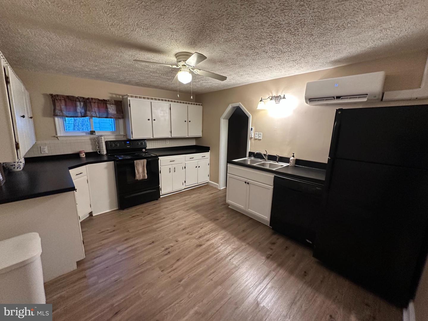 219 SEVENTH AVE, LURAY, Virginia 22835, 2 Bedrooms Bedrooms, ,1 BathroomBathrooms,Residential,For sale,219 SEVENTH AVE,VAPA2005700 MLS # VAPA2005700 219 SEVENTH AVE, LURAY, Virginia 22835, 2 Bedrooms Bedrooms, ,1 BathroomBathrooms,Residential,For sale,219 SEVENTH AVE,VAPA2005700 MLS # VAPA2005700