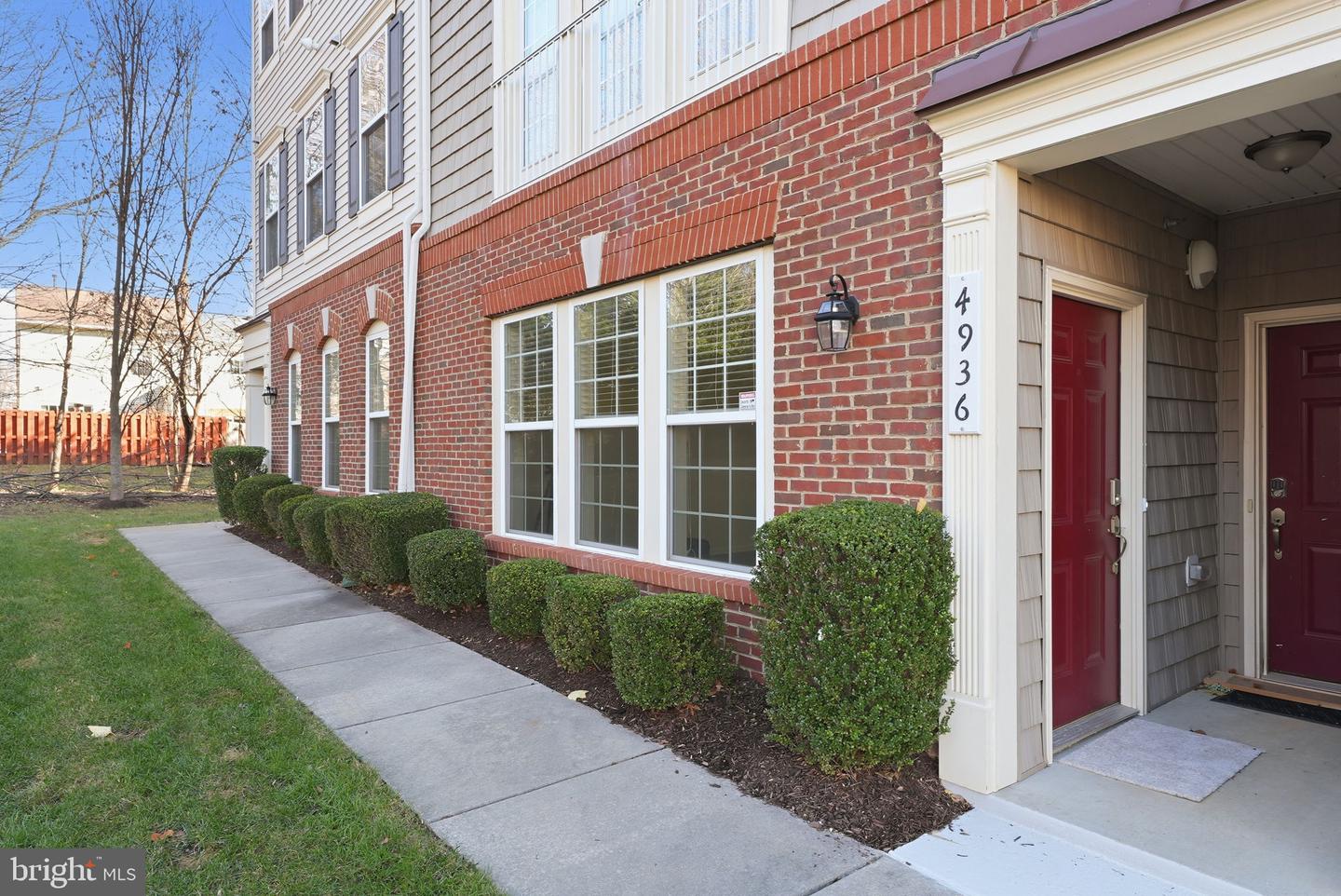 4936 DANE RIDGE CIR, WOODBRIDGE, Virginia 22193, 3 Bedrooms Bedrooms, ,2 BathroomsBathrooms,Residential,For sale,4936 DANE RIDGE CIR,VAPW2108624 MLS # VAPW2108624 4936 DANE RIDGE CIR, WOODBRIDGE, Virginia 22193, 3 Bedrooms Bedrooms, ,2 BathroomsBathrooms,Residential,For sale,4936 DANE RIDGE CIR,VAPW2108624 MLS # VAPW2108624