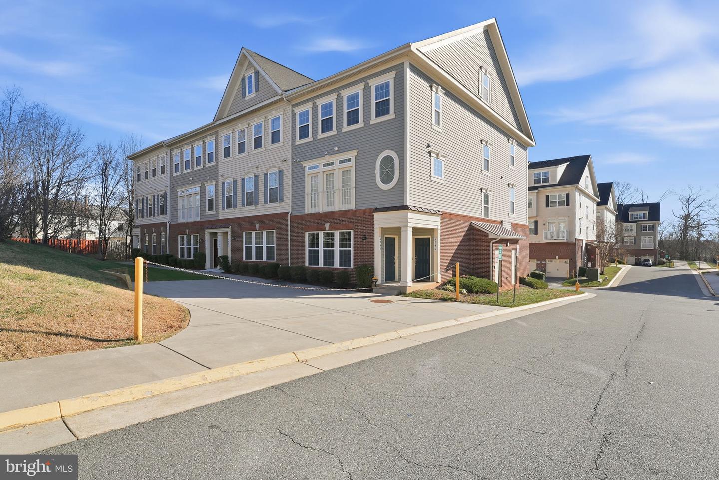 4936 DANE RIDGE CIR, WOODBRIDGE, Virginia 22193, 3 Bedrooms Bedrooms, ,2 BathroomsBathrooms,Residential,For sale,4936 DANE RIDGE CIR,VAPW2108624 MLS # VAPW2108624 4936 DANE RIDGE CIR, WOODBRIDGE, Virginia 22193, 3 Bedrooms Bedrooms, ,2 BathroomsBathrooms,Residential,For sale,4936 DANE RIDGE CIR,VAPW2108624 MLS # VAPW2108624