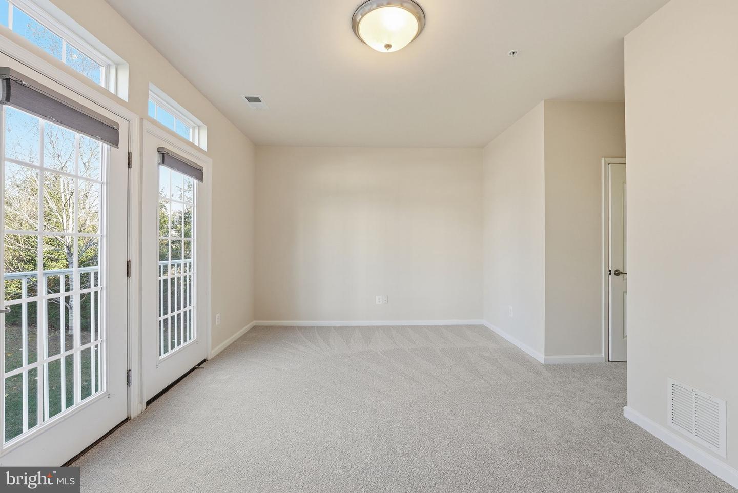 4936 DANE RIDGE CIR, WOODBRIDGE, Virginia 22193, 3 Bedrooms Bedrooms, ,2 BathroomsBathrooms,Residential,For sale,4936 DANE RIDGE CIR,VAPW2108624 MLS # VAPW2108624 4936 DANE RIDGE CIR, WOODBRIDGE, Virginia 22193, 3 Bedrooms Bedrooms, ,2 BathroomsBathrooms,Residential,For sale,4936 DANE RIDGE CIR,VAPW2108624 MLS # VAPW2108624