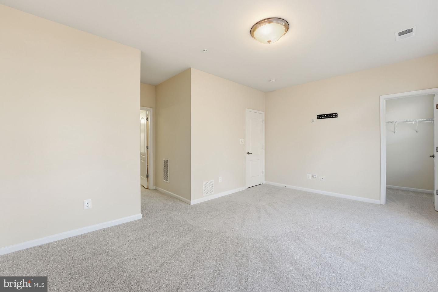 4936 DANE RIDGE CIR, WOODBRIDGE, Virginia 22193, 3 Bedrooms Bedrooms, ,2 BathroomsBathrooms,Residential,For sale,4936 DANE RIDGE CIR,VAPW2108624 MLS # VAPW2108624 4936 DANE RIDGE CIR, WOODBRIDGE, Virginia 22193, 3 Bedrooms Bedrooms, ,2 BathroomsBathrooms,Residential,For sale,4936 DANE RIDGE CIR,VAPW2108624 MLS # VAPW2108624