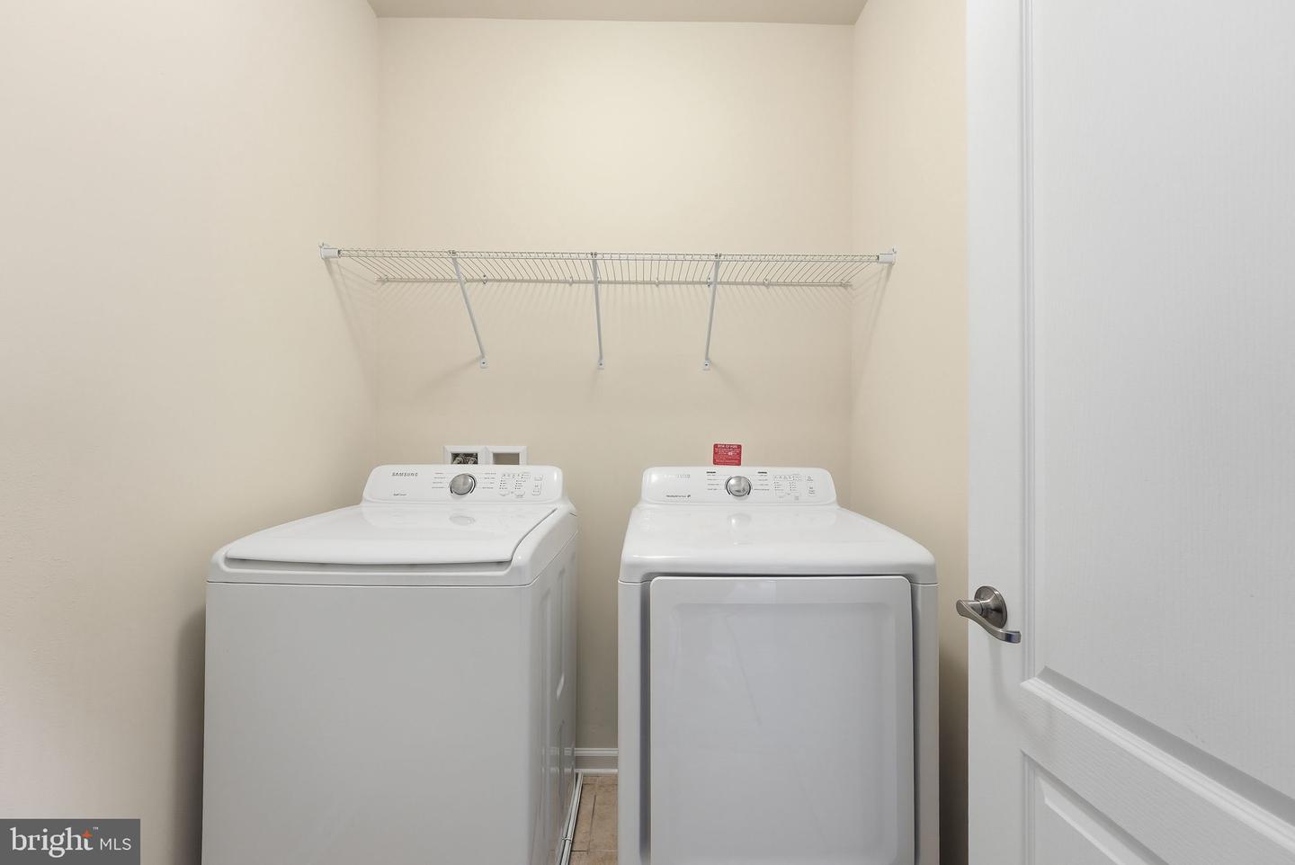 4936 DANE RIDGE CIR, WOODBRIDGE, Virginia 22193, 3 Bedrooms Bedrooms, ,2 BathroomsBathrooms,Residential,For sale,4936 DANE RIDGE CIR,VAPW2108624 MLS # VAPW2108624 4936 DANE RIDGE CIR, WOODBRIDGE, Virginia 22193, 3 Bedrooms Bedrooms, ,2 BathroomsBathrooms,Residential,For sale,4936 DANE RIDGE CIR,VAPW2108624 MLS # VAPW2108624